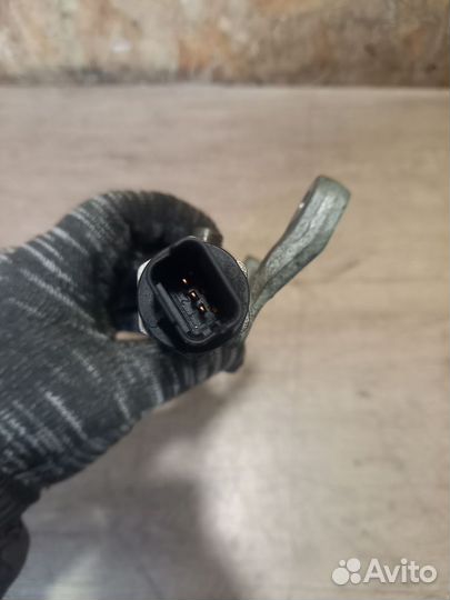 Рейка топливная Citroen C-Crosser