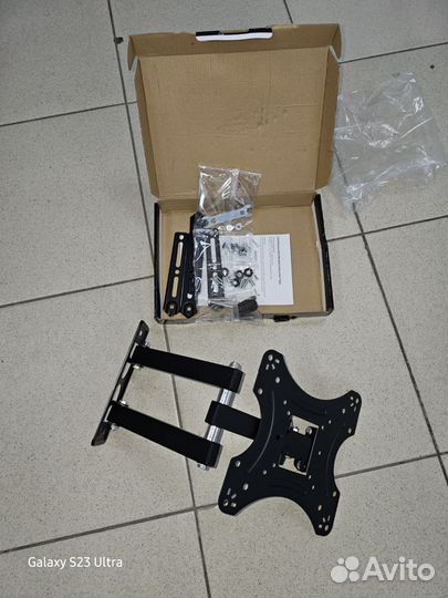 Кронштейн на 32-58 поворотный настенный для тв