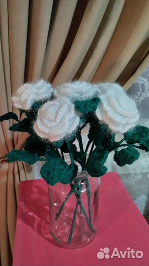 Вязанные розы