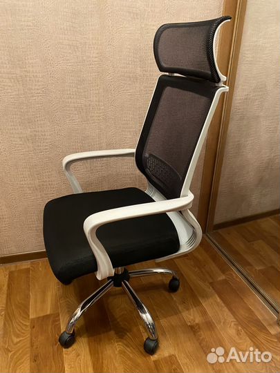 Геймерское кресло