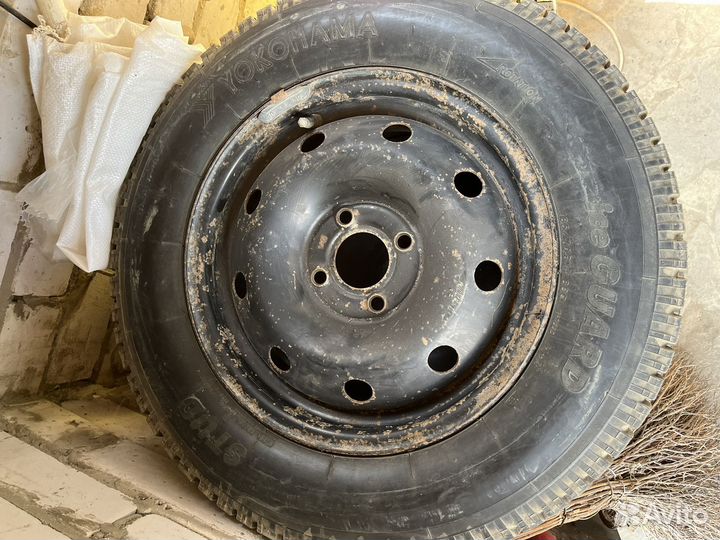 Yokohama ice guard r14 185 70