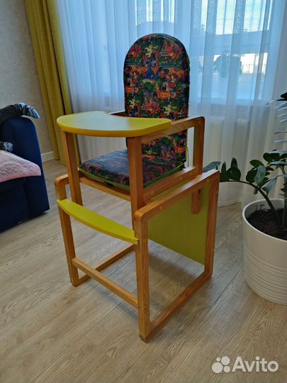 Стульчик для кормления