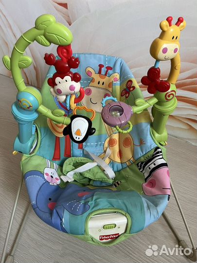 Гамак детский с вибрацией и игрушками fisher price