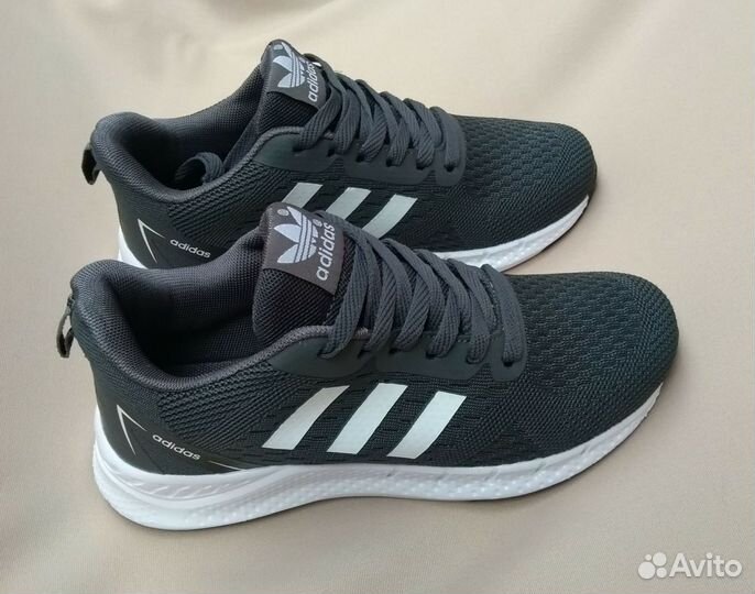 Кроссовки Adidas р37-40 Кроссовки Nike