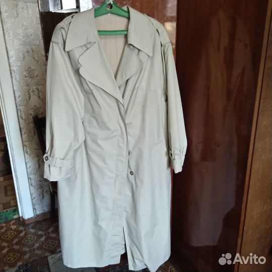 Плащ женский