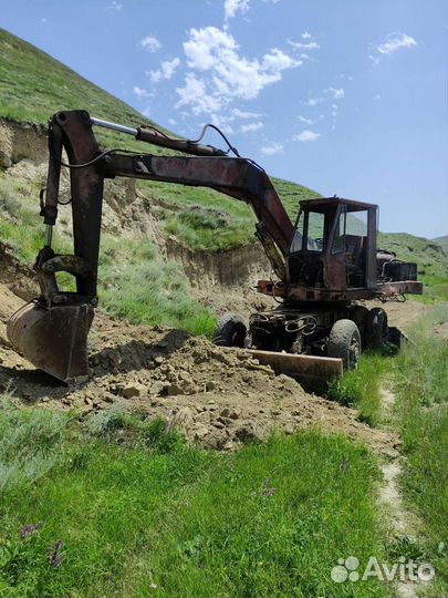 Колёсный экскаватор Твэкс ЭО-3323А, 1996