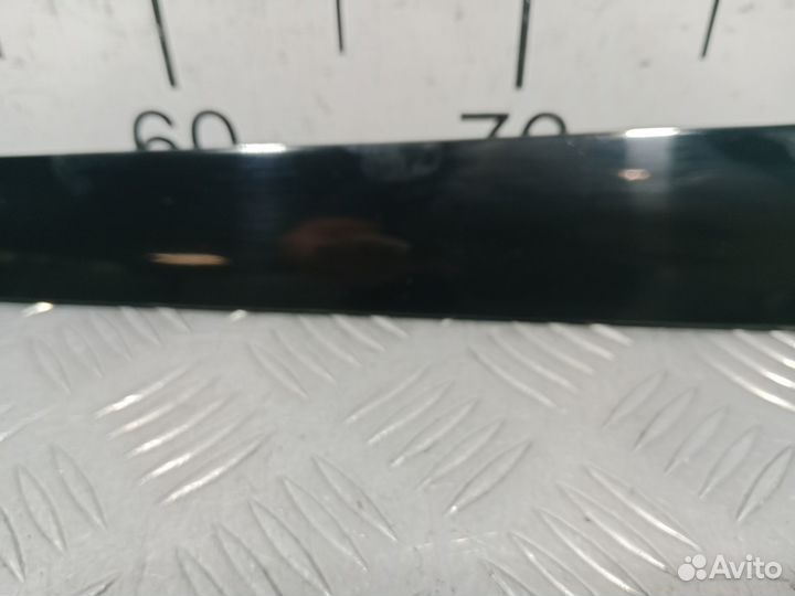 Б/У Вставка декоративная Audi A8 2010-2018#001