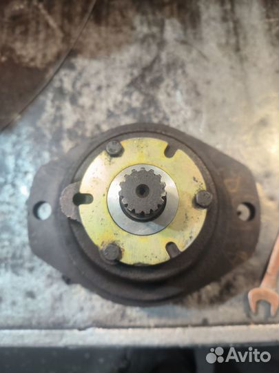 Гидромотор sauer danfoss 90K042
