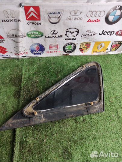 Стекло кузовное глухое правое Opel Vectra GL