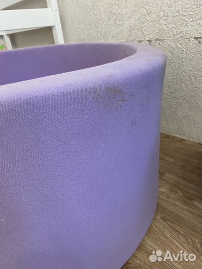 Сухой бассейн с шариками