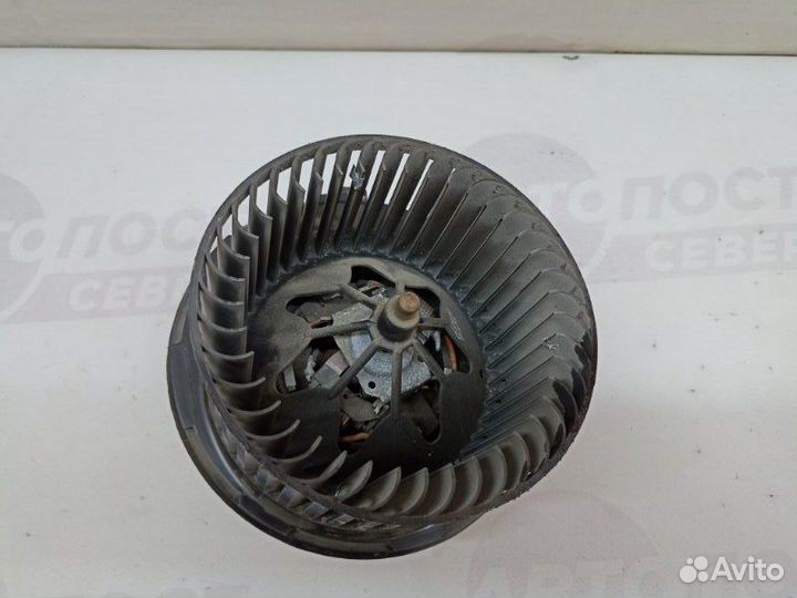 Моторчик отопителя Volkswagen Jetta A6 cfna 2014