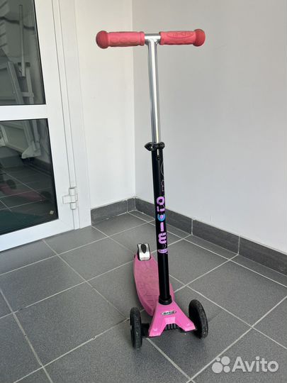 Самокат оригинал трехколёсный Maxi micro