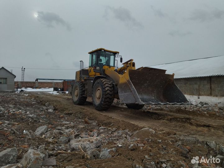 Водитель фронтального погрузчика