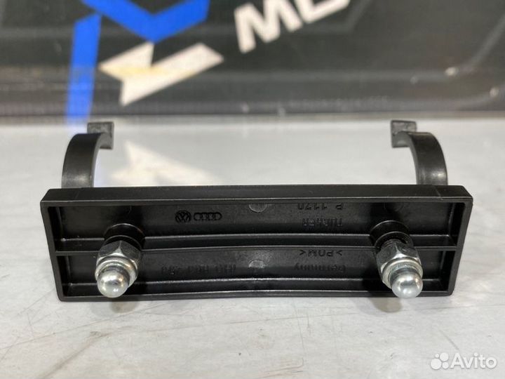 Крепление сигнального огня Audi A6 C6 AUK 2006