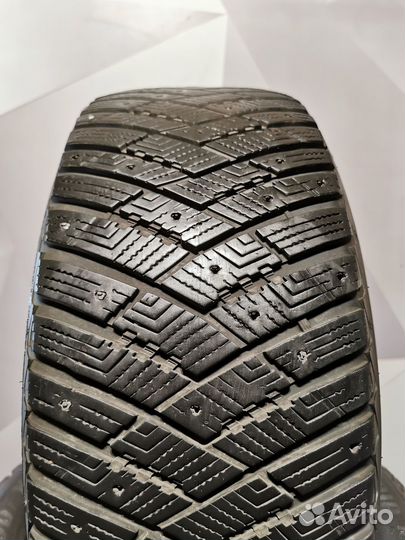 Goodyear UltraGrip Ice Arctic SUV 235/55 R19 111T