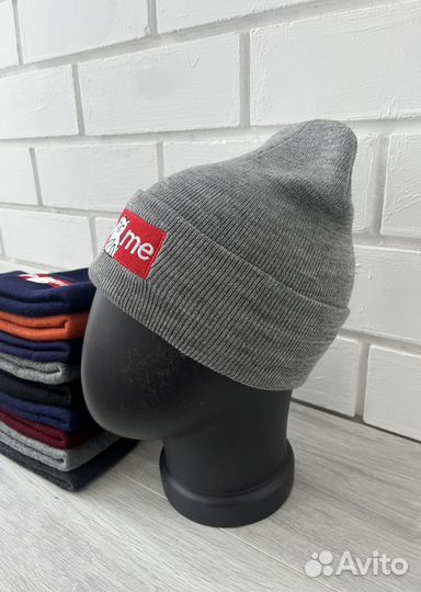 Новые шапки Supreme