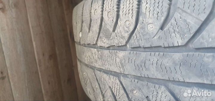 Bridgestone 738V 215/60 R17