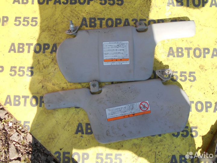 Козырек солнцезащитный Nissan Sunny B15