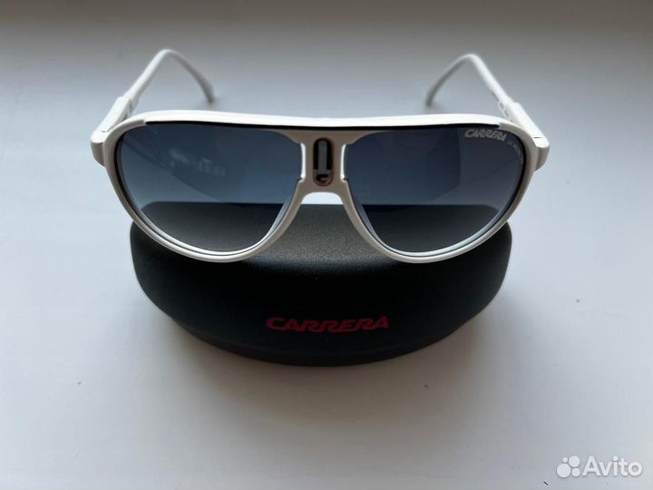 Солнцезащитные очки carrera champion