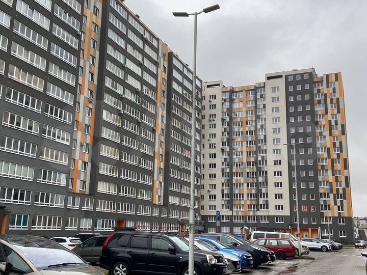 3-к. квартира, 100,6 м², 11/14 эт.