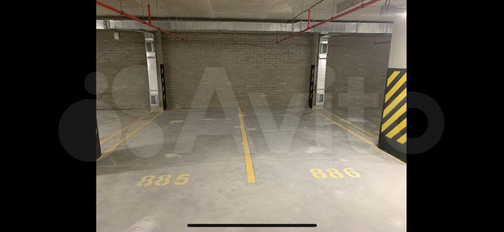 Машиноместо, 13 м²