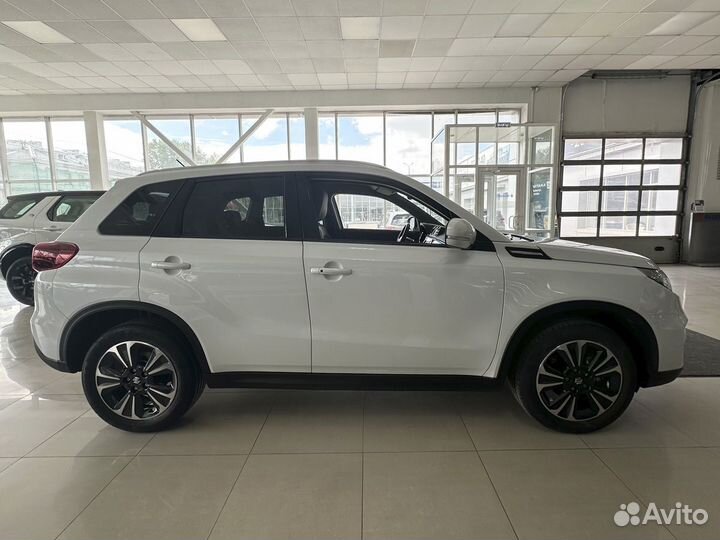 Suzuki Vitara 1.6 AT, 2021, 14 000 км