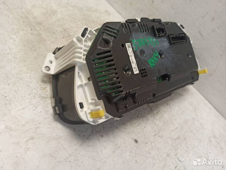 Панель приборов Тойота