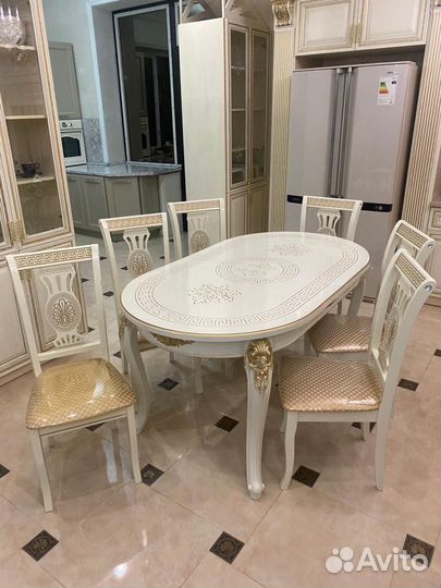 Стол Версачи