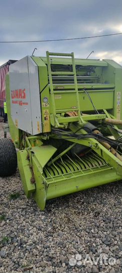 Пресс-подборщик Claas Rollant 46, 2001