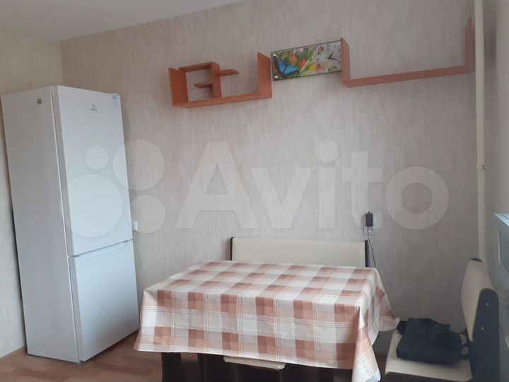 3-к. квартира, 78 м², 15/17 эт.