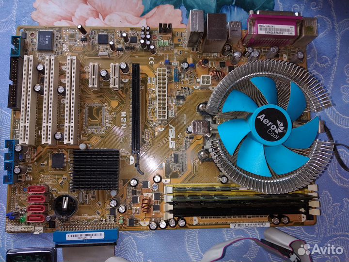 Комплект на AM2 socket плюс дополнительные ништяки