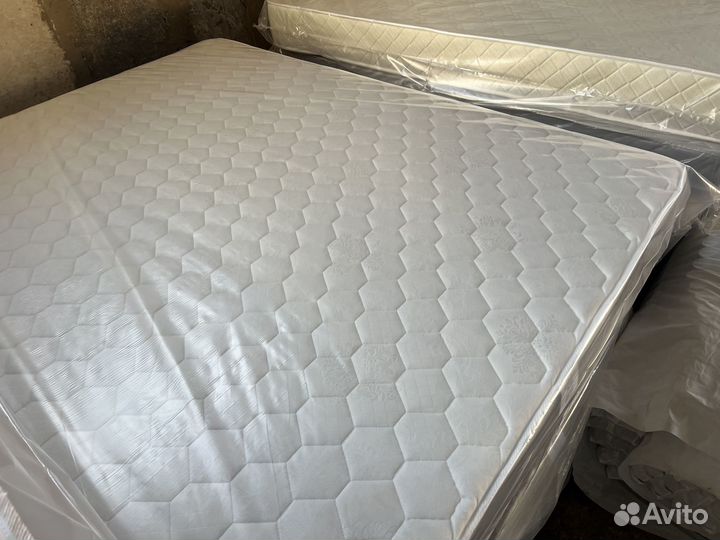 Матрас с независимыми пружинами