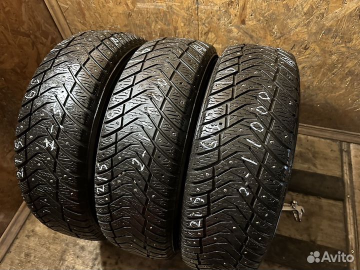 Yokohama Ice Guard IG65 215/65 R16 102T