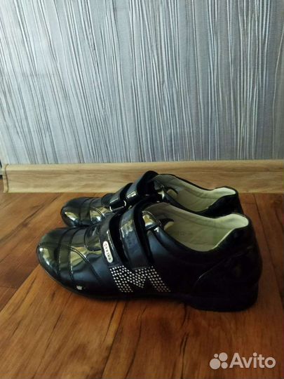 Туфли-кроссовки для девочки