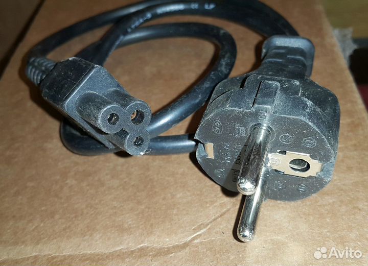 Сетевой кабель 220в 3 пиновый