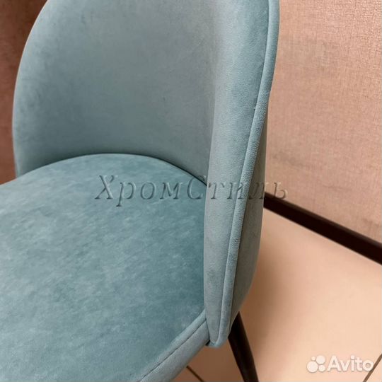 Мягкие кухонные стулья 