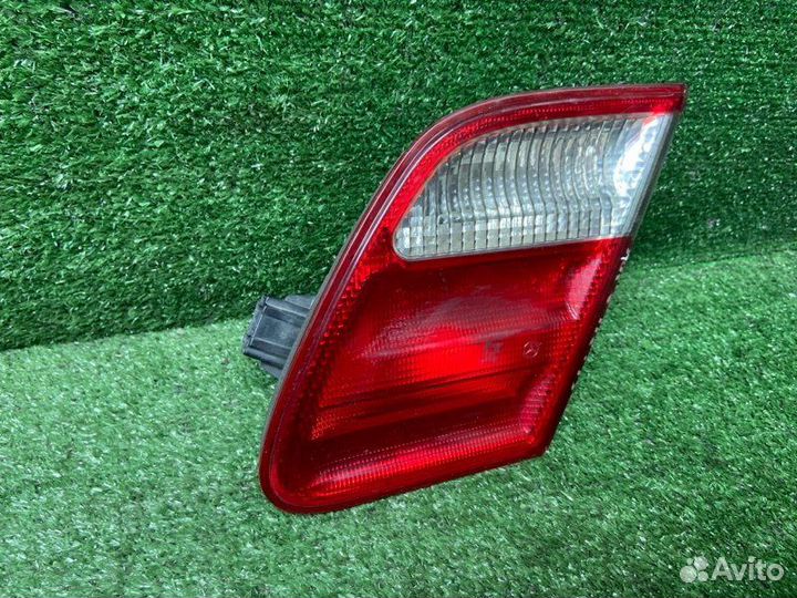 Фонарь задний правый Mercedes-Benz E W210