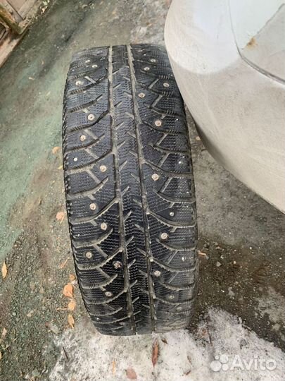 Bridgestone Ice Cruiser 7000S 195/65 R15