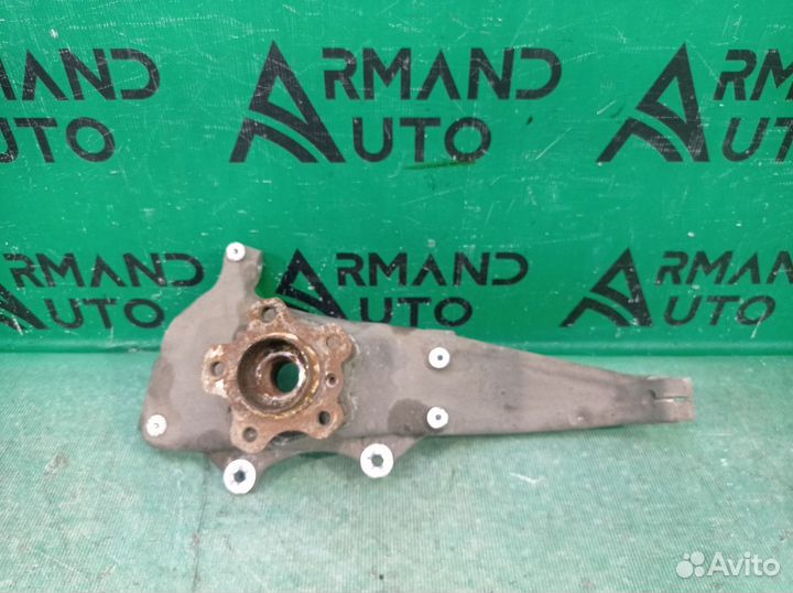 Кулак поворотный передний левый Bmw 5 Series G30