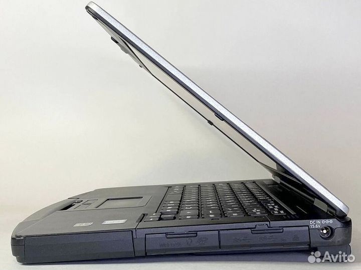 Panasonic CF-53 MK-4 8Gb SSD 320Gb intel HD graphics