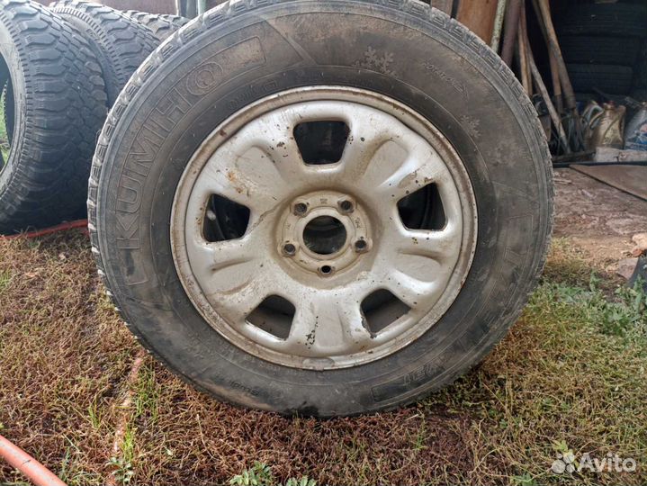 Продам колеса с дисками