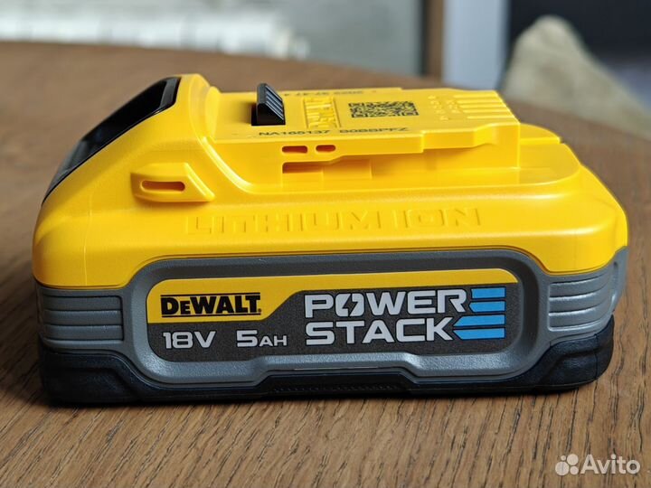 Аккумулятор Dewalt PowerStack 18v 5ah dcbp518-XJ