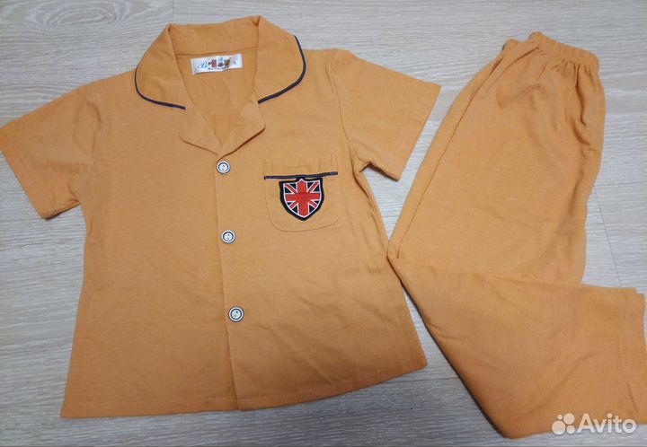 Пакетом вещи 98-110