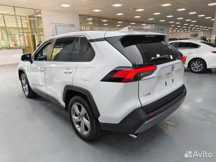 Toyota RAV4 2.0 CVT, 2022, 50 000 км