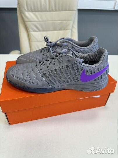 Бутсы футзальные Nike Lunargato ll р.42