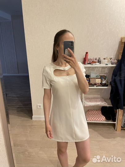 Платье белое S (40-42) новое