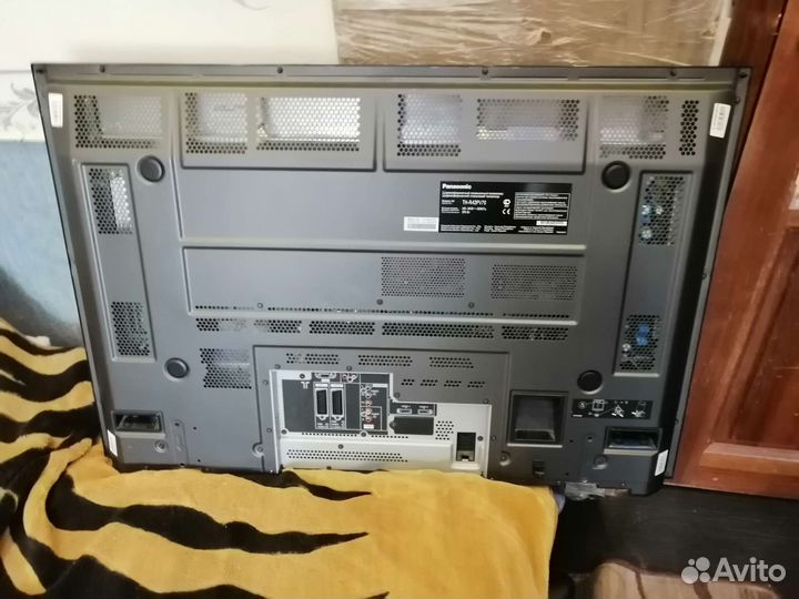 Телевизор Панасоник