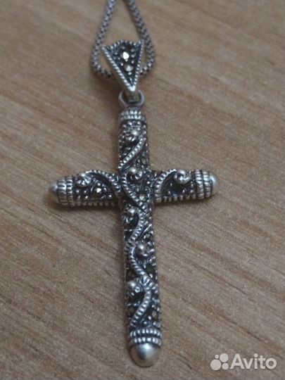 Серебряная Цепочка и Крест Винтаж Красивые Изделия
