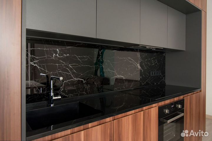 Кухонный фартук из закалённого стекла