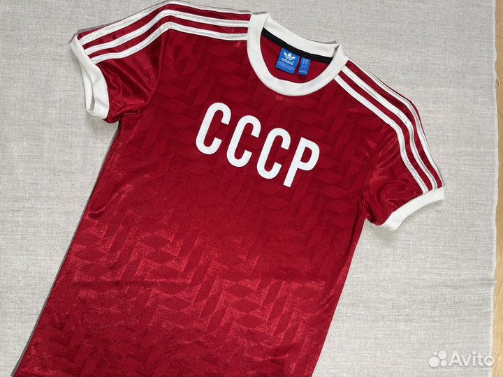 Футболка Adidas красная Оригинал размер М